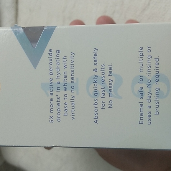 Crest Bath Crest Whitening Emulsions Kit Minute Apply Go Poshmark